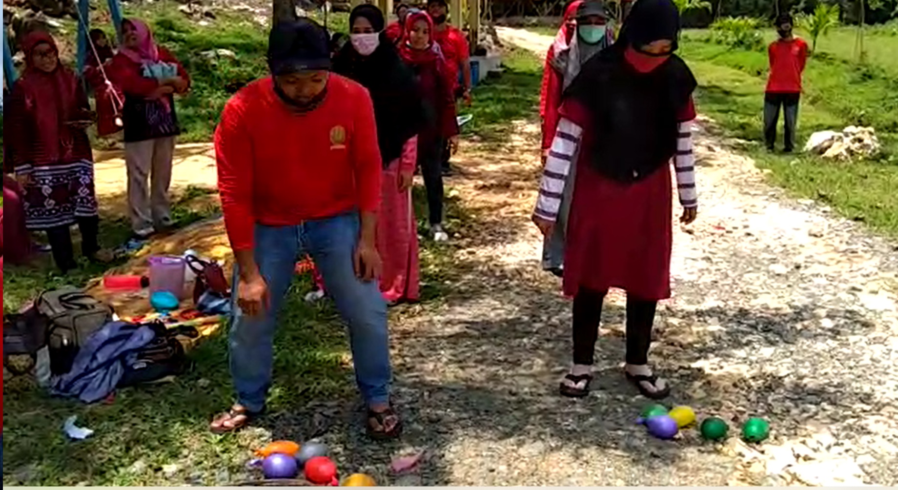 lomba lempar balon
