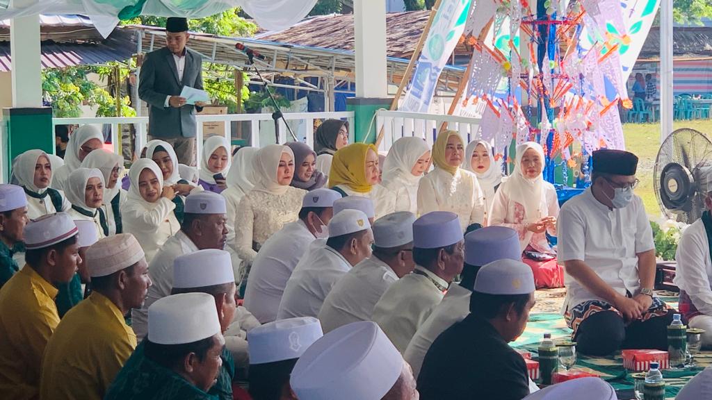 pesta adat 2