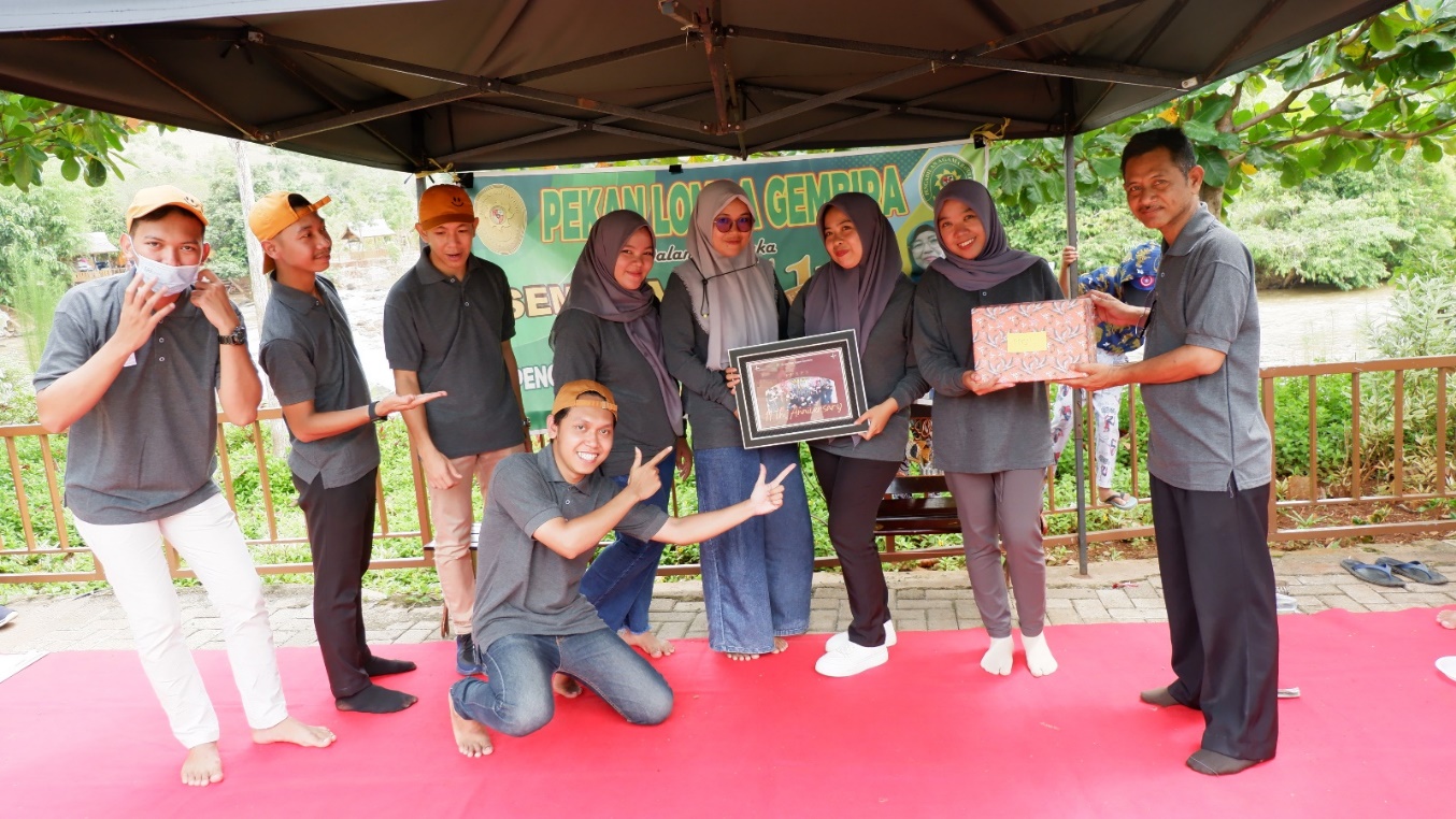 4.semarak hut pa 14