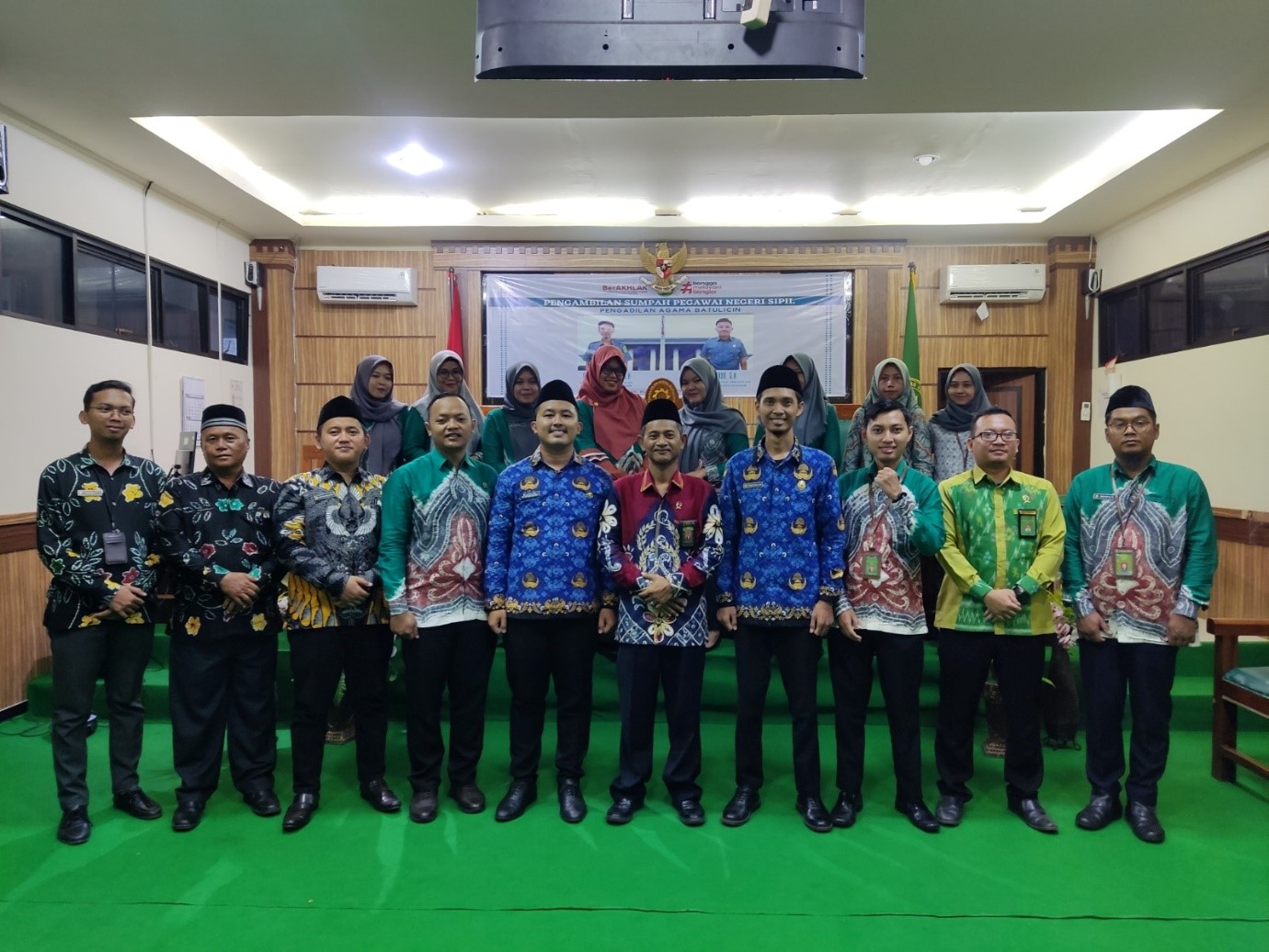 sumpah pns 4
