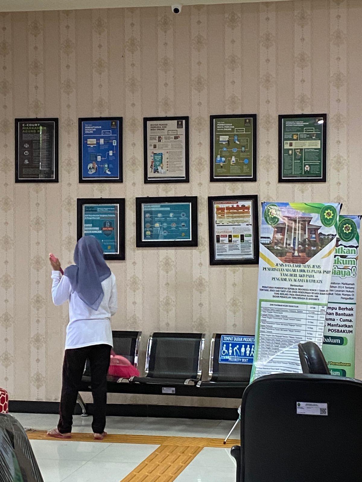 jumat 4